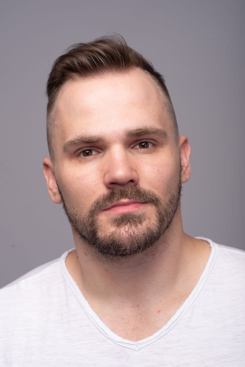 Михаил Якушин